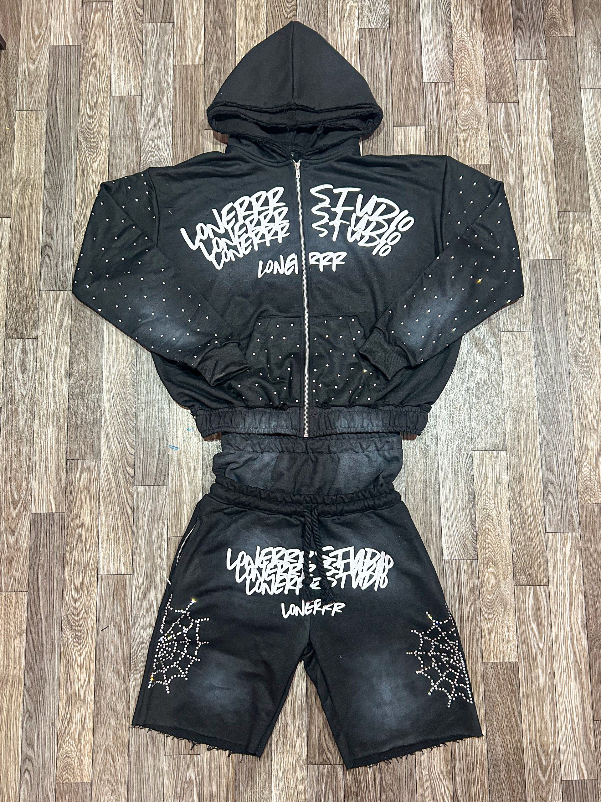 "Lonerrr Studio" Set