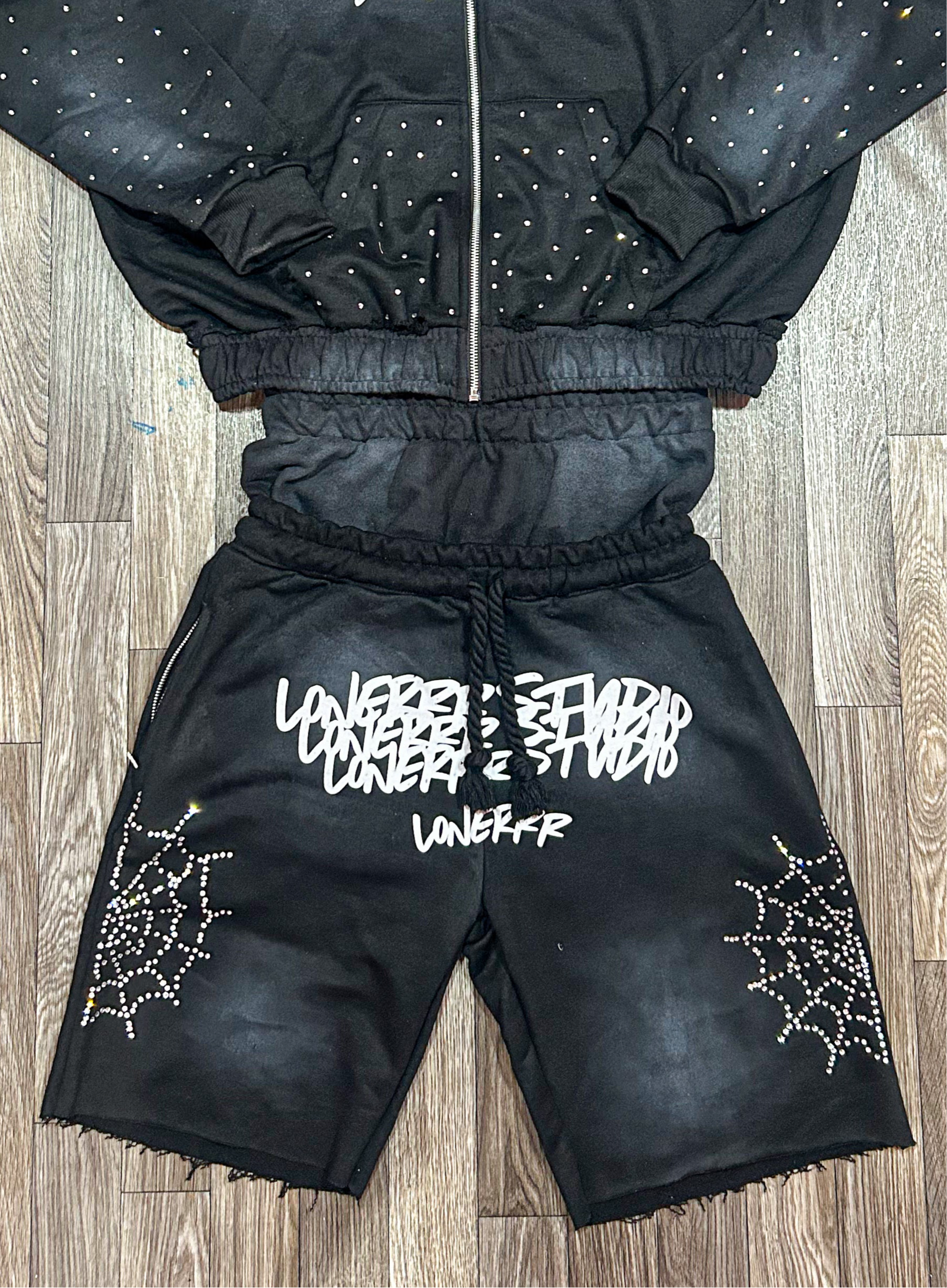 “Lonerrr studio” shorts