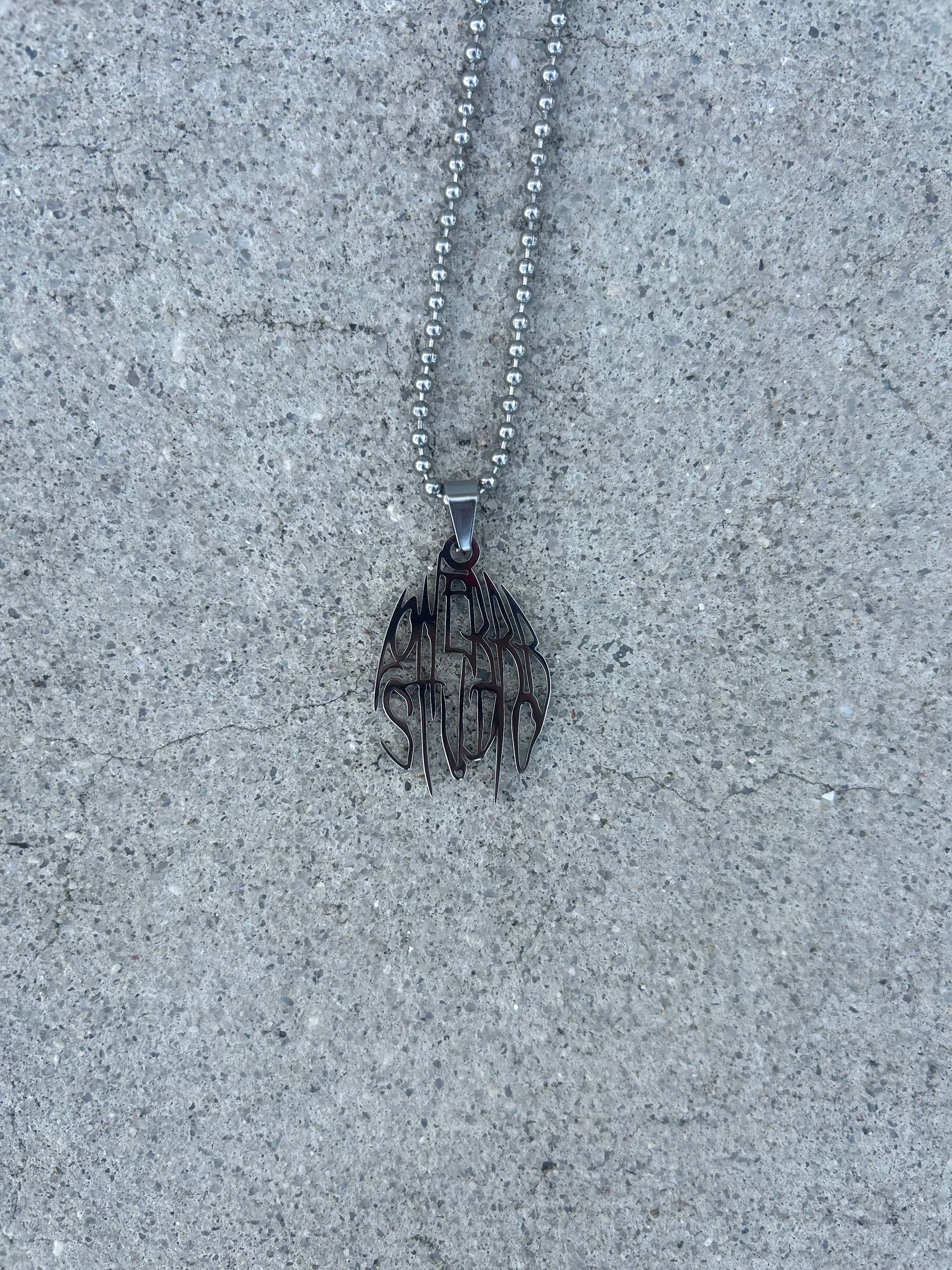 “Lonerrr Studio” Chains